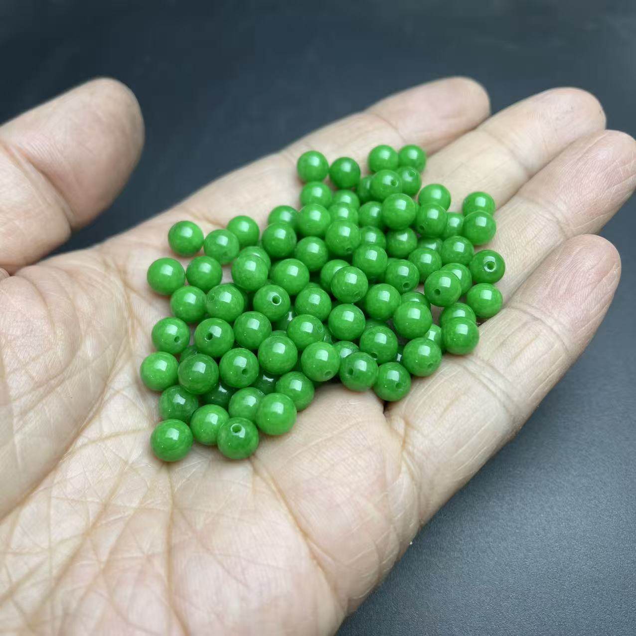 冰种祖母绿翡翠散珠手链配珠