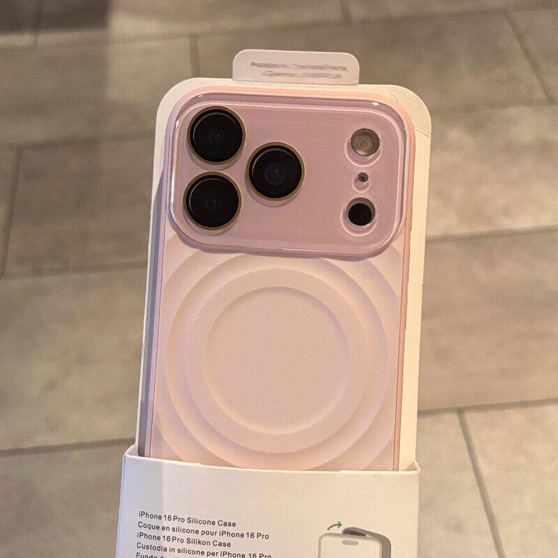 适用iPhone17ProMax手机壳大视窗液态硅胶波漾磁吸苹果16保护套15