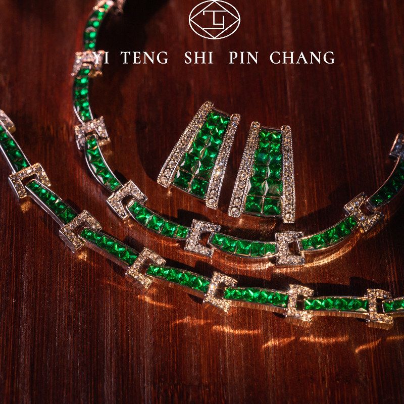 款镀白西洋套装轻奢法式）设计独立 气质授权时尚(手链女百搭耳钉