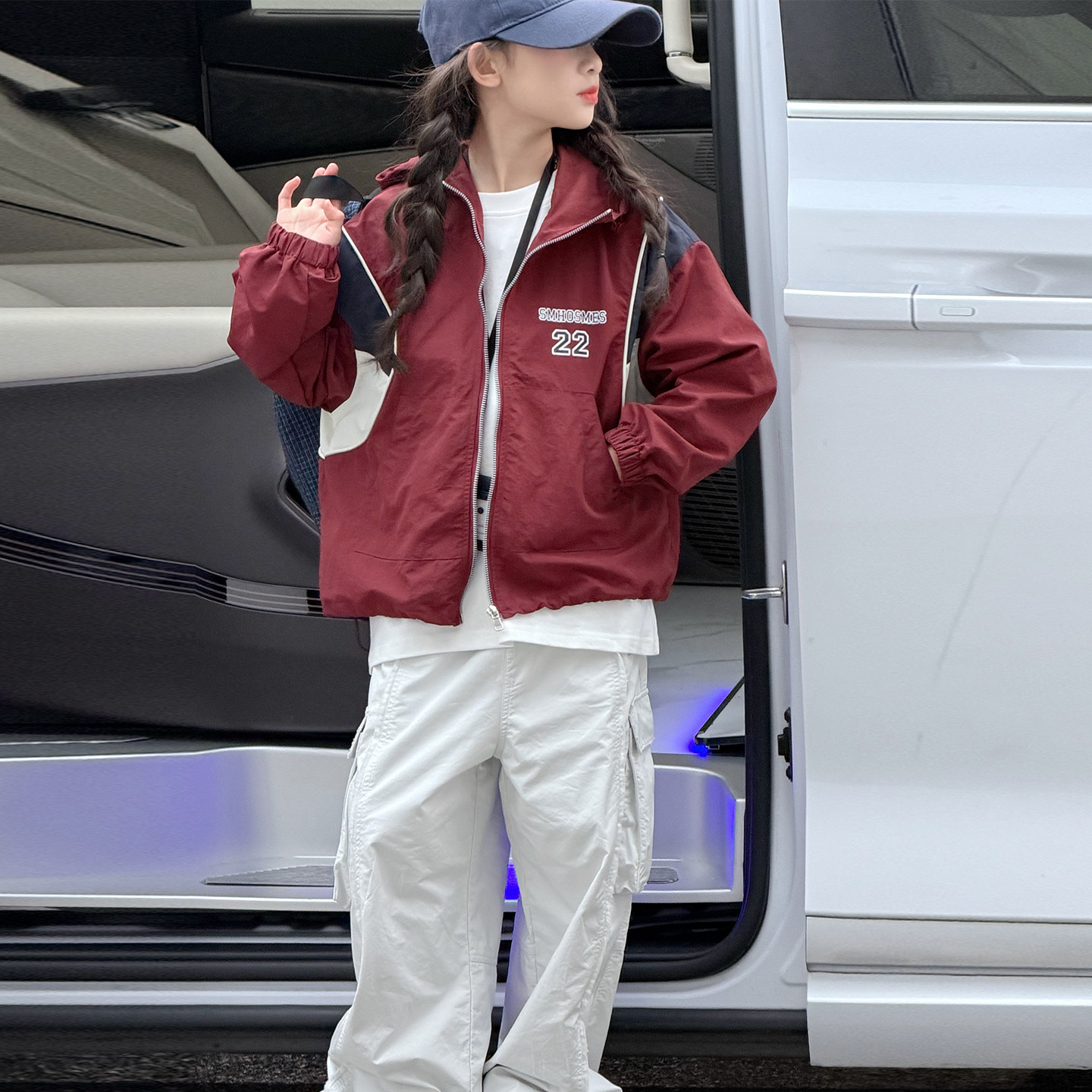 女童秋装韩外套儿童连帽风衣2026新款韩国童装中大童洋气冲锋衣潮