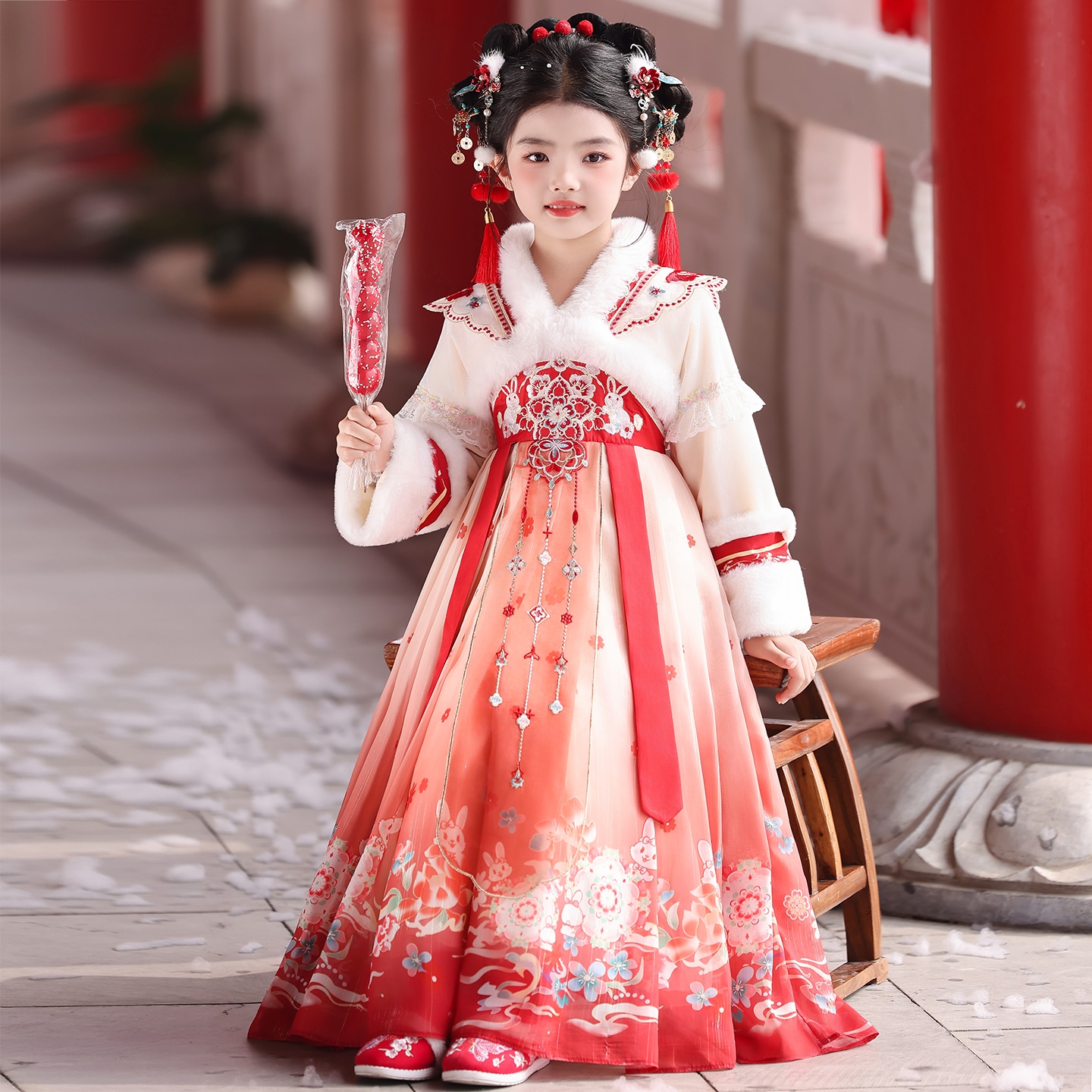 汉服女童秋冬裙子2025新款儿童古装加绒连衣裙冬季女孩国风拜年服