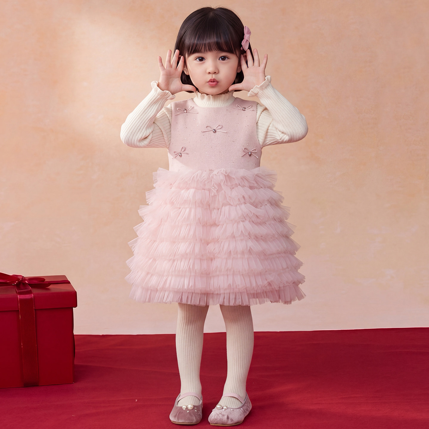 女童连衣裙秋冬2026新款小女孩生日礼服蓬蓬纱公主裙儿童冬装裙子