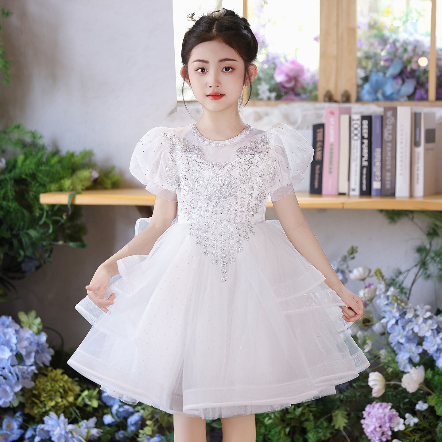 女童礼服白色纱裙高端花童婚礼小女孩生日公主裙儿童主持人演出服