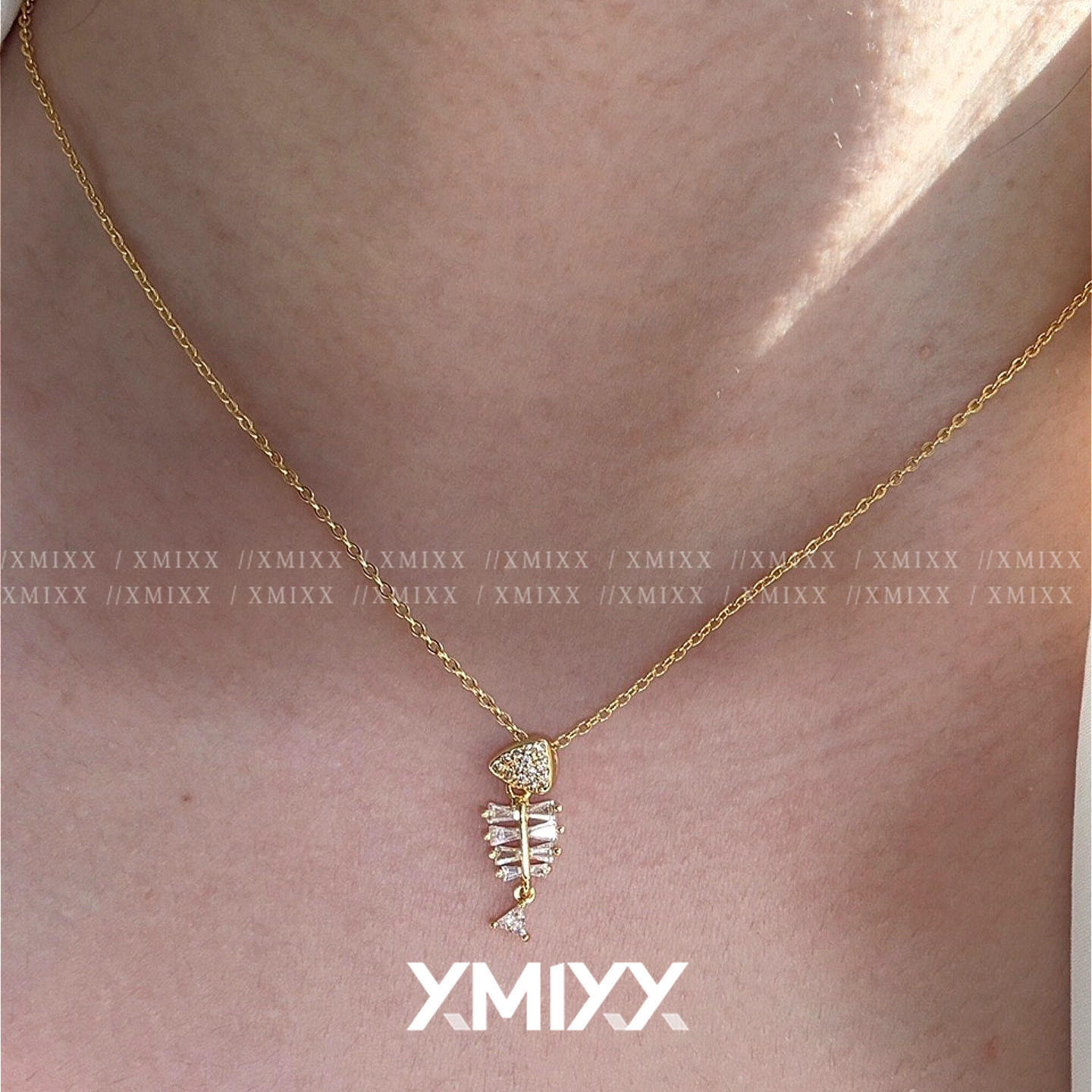 年年有鱼精致爆闪mini莫桑鱼骨项链女小众设计高级感气质轻奢吊坠,饰品/流行首饰/时尚饰品新,项链,淘宝优惠券,粉丝福利购,淘宝优惠卷