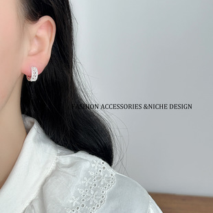 时尚精致环形珍珠微镶耳环女轻奢高级感女小众设计感ins镶钻耳坠