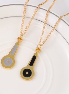 动漫周边JOJO冒险合金项链时尚简约个性设计小众项链饰品挂件