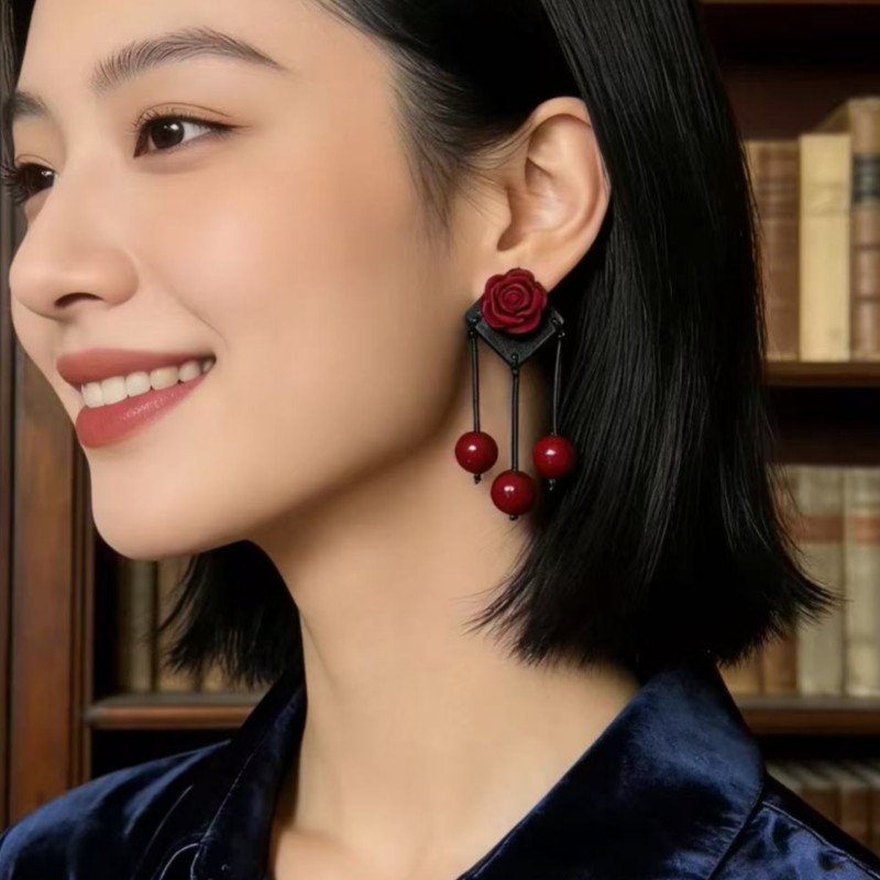 复古丝绒红玫瑰串珠流苏耳饰红色花朵耳环夸张新娘耳坠婚礼配饰女,饰品/流行首饰/时尚饰品新,耳环,淘宝优惠券,粉丝福利购,淘宝优惠卷
