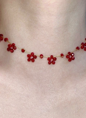 轻奢高级感设计手工编织串珠小花项链酒红色水晶锁骨链精致颈链女