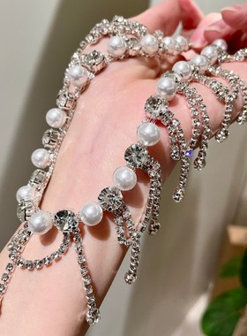 珍珠闪钻流苏项链锁骨链2025新款女小众宴会轻奢气质颈链项圈配饰