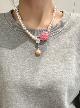 粉色小熊草莓珍珠项链女多巴胺甜酷风可爱轻奢时尚气质颈链锁骨链