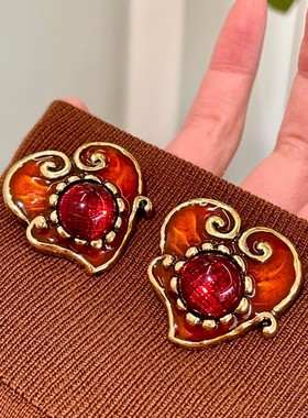 中古vintgae复古红色爱心珐琅耳钉小众高级感雕花桃心耳环耳饰女