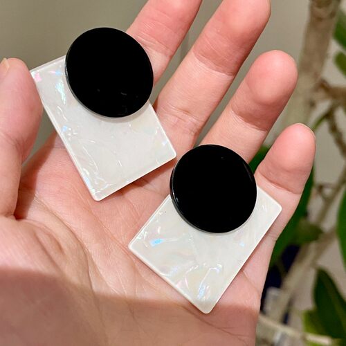 几何现代风简约设计黑白贝壳纹理撞色耳钉个性欧美夸张耳环新款女
