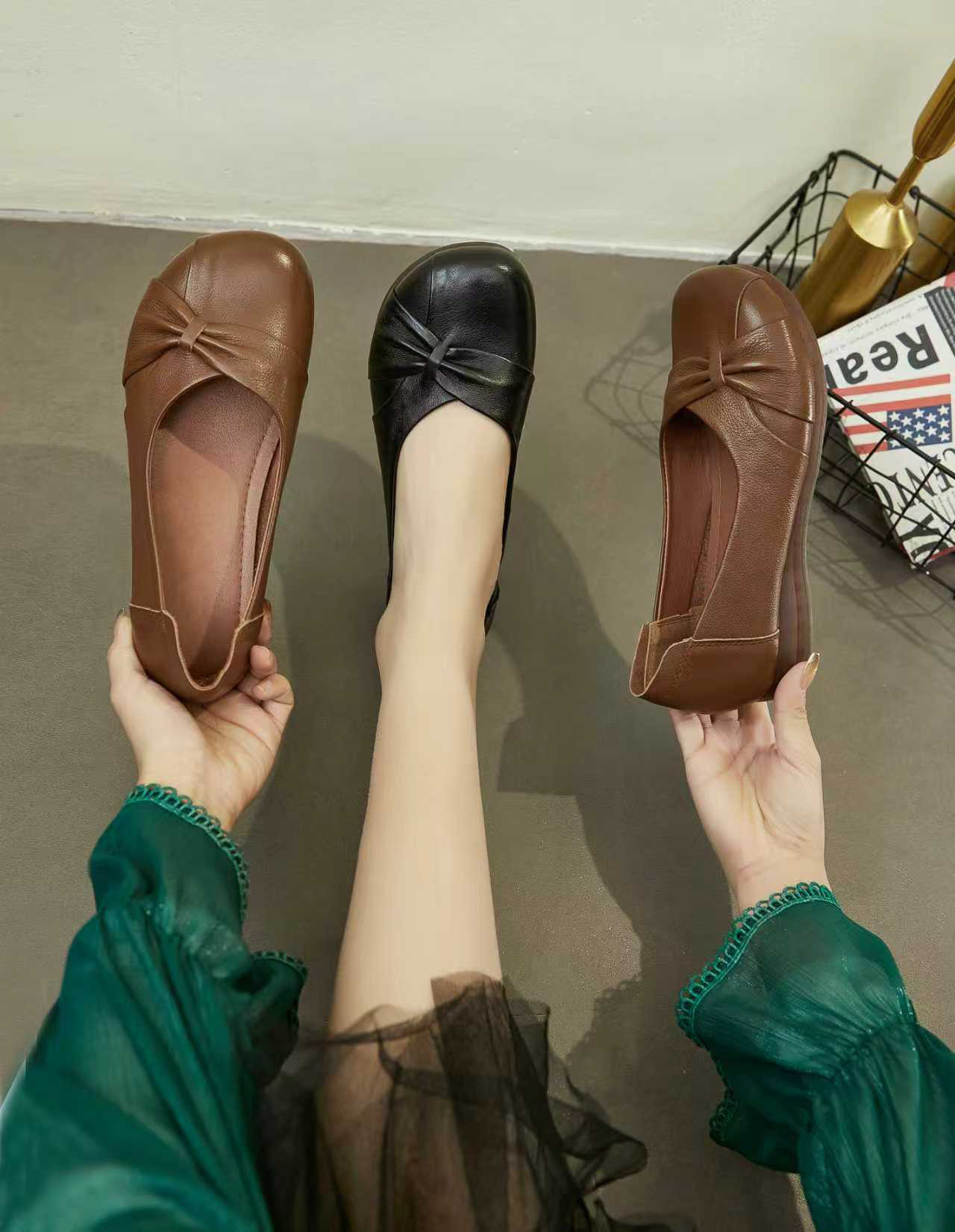 赛驼皇2026新款头层牛皮单鞋女防滑软底套脚工作鞋上班女鞋