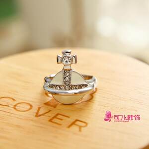Vivienne土星戒指价格 Vivienne土星戒指图片 星期三