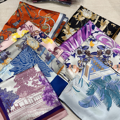 宝家重磅品牌真丝110*110大方巾超厚实 默认微瑕不退不换