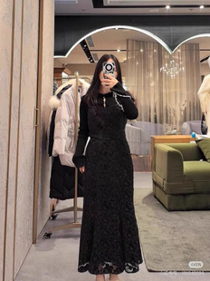 玛家商场同款时髦暖冬2024秋冬复古宫廷风连衣裙丝绒玫瑰绣花