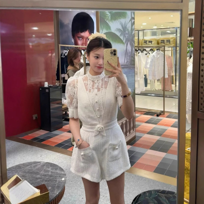 拉家同款2025夏白色蕾丝绣花衬衫高级感小香风收腰设计感连体裤女