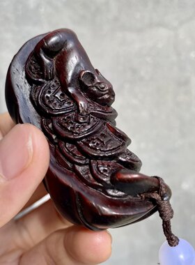 大红酸枝木雕挂件腰缠万贯装饰品红木挂饰夜夜数钱车挂饰品手把件