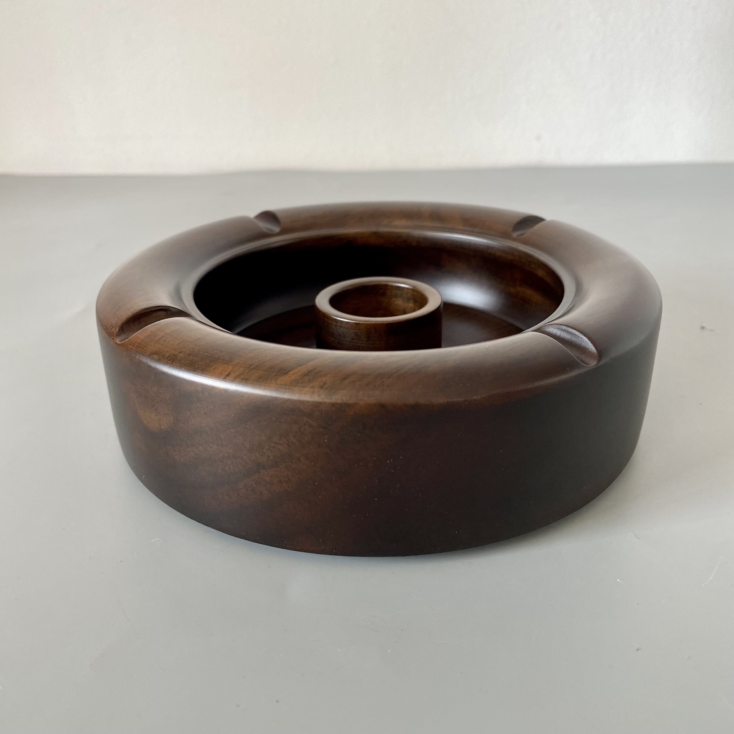 实木烟灰缸中式大号烟缸木质防摔防飞灰家用客厅酒店商用创意潮流