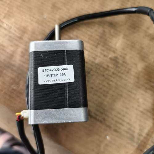 议价STC-42D20-0460 步进电机，，实物拍摄
