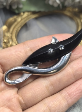 日本海外vintage中古复古简约复古仿金属胸针胸花孤品
