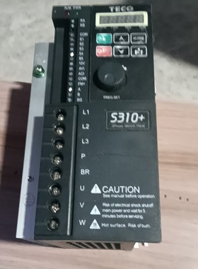 出TECO东元变频器,黑色外壳,型号S310+,纯色如图,功