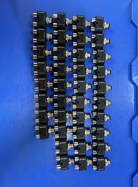 巴鲁夫T型连接器型号:BCC09JC