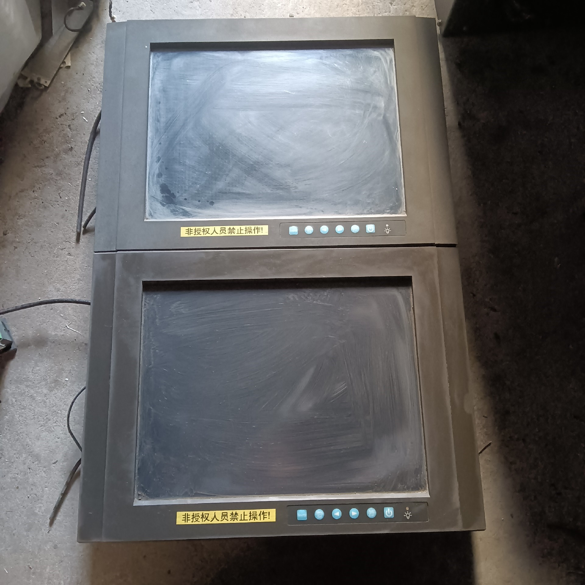 研华FPM-3151G-R3BE 型号仔细看图 拆机两台 成