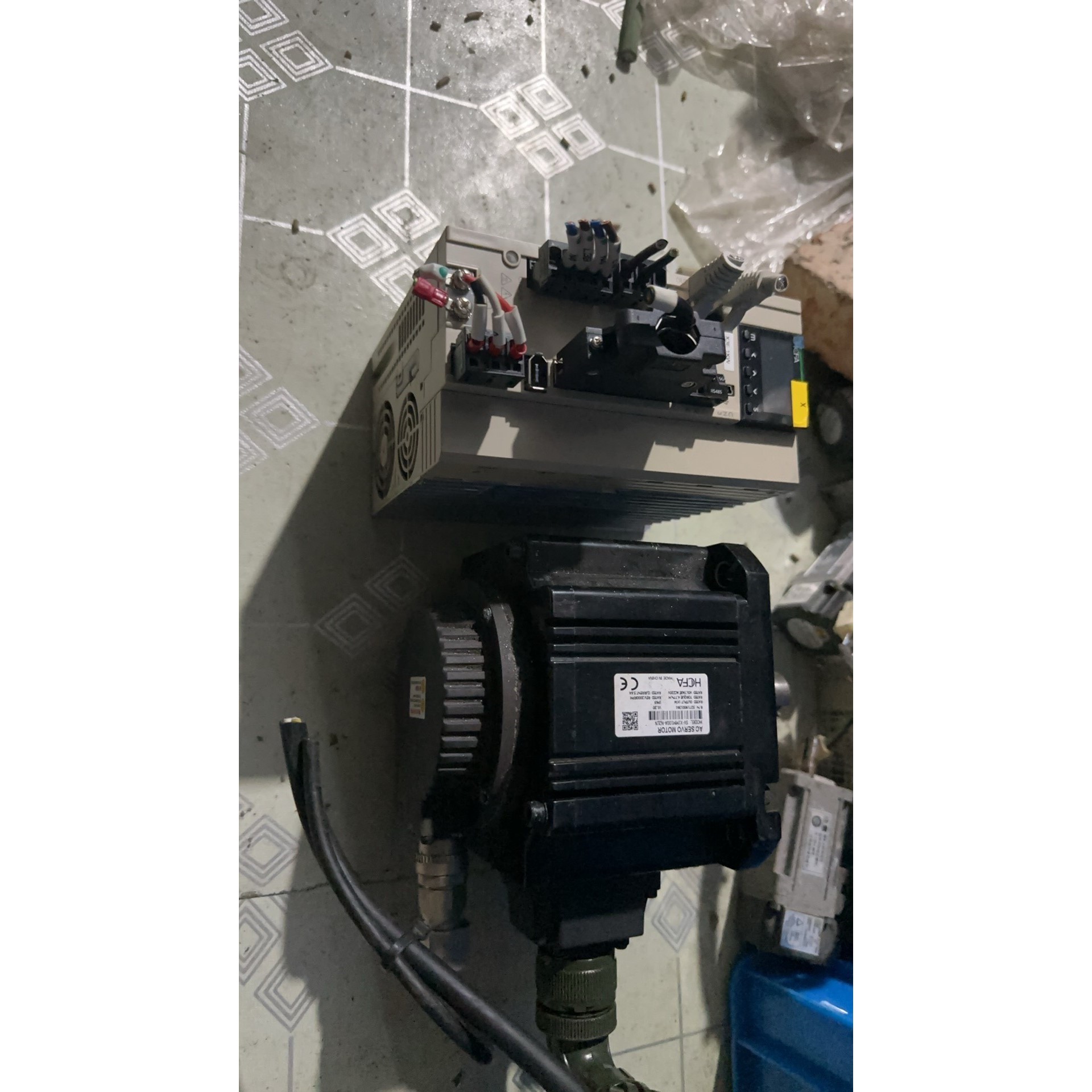 禾川一千瓦伺服驱动电机 驱动SV-X3EB100A-A2