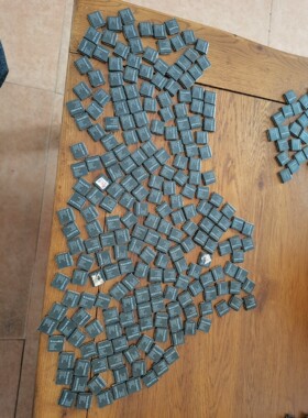 SM89516c25JP总共有227个,SM5964有31个