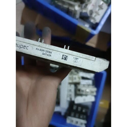 FM3 MB9F8268,MB9BF315N,各100多片.