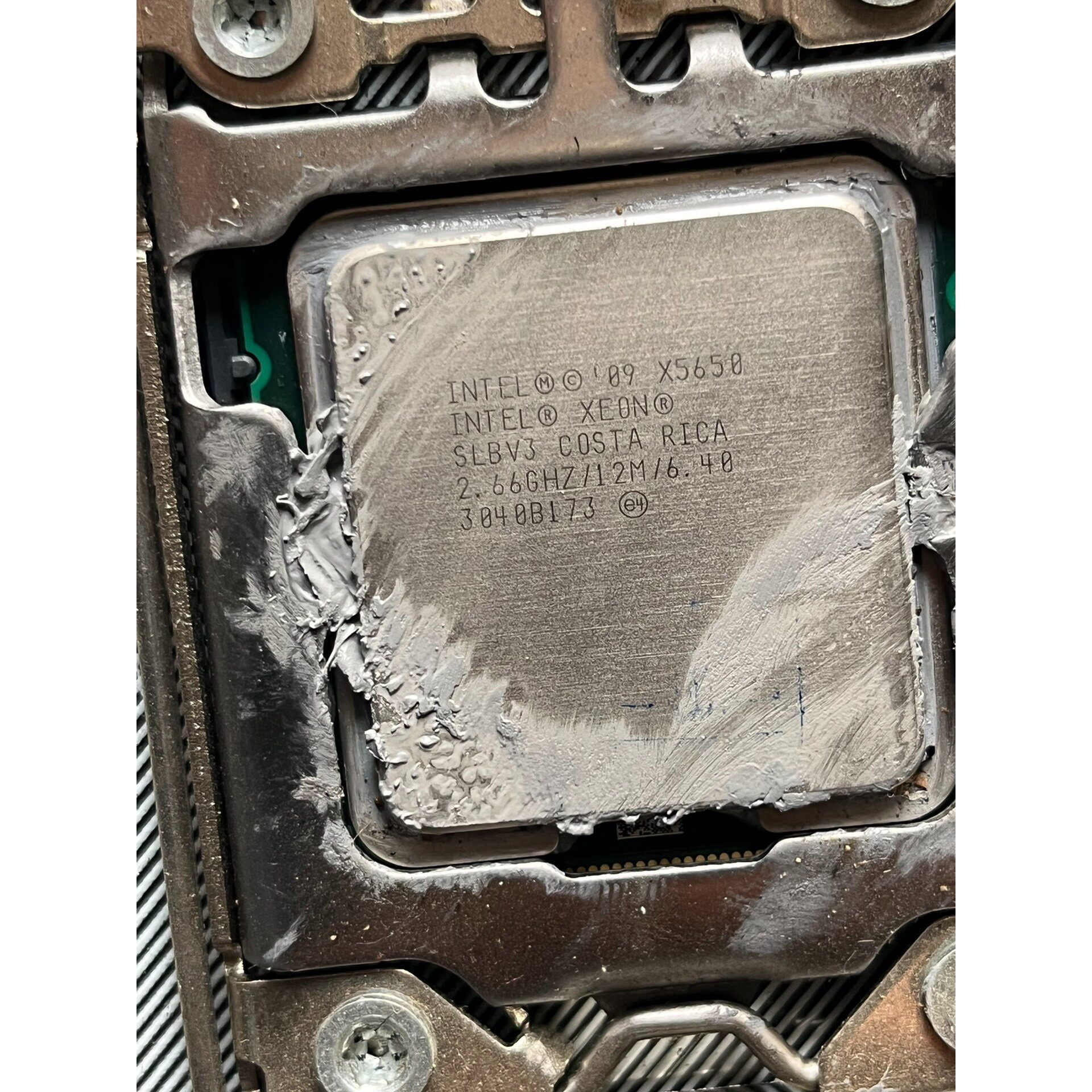 志强x5650 CPU功能包好,适用于X58平台!