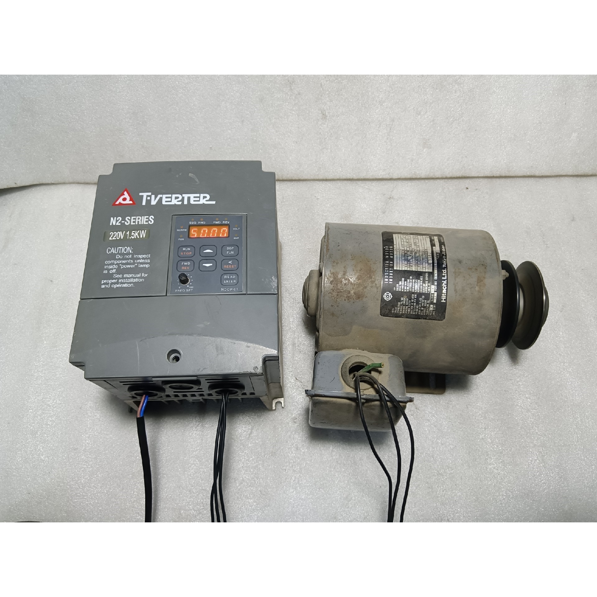 台安N2-202  1.5kw变频器  220v