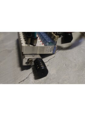 KOGANEI小金井原EA105-PL3-4W电磁阀,原装拆