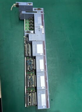 贝加莱PLC  7CP476-020.9   7IF681.