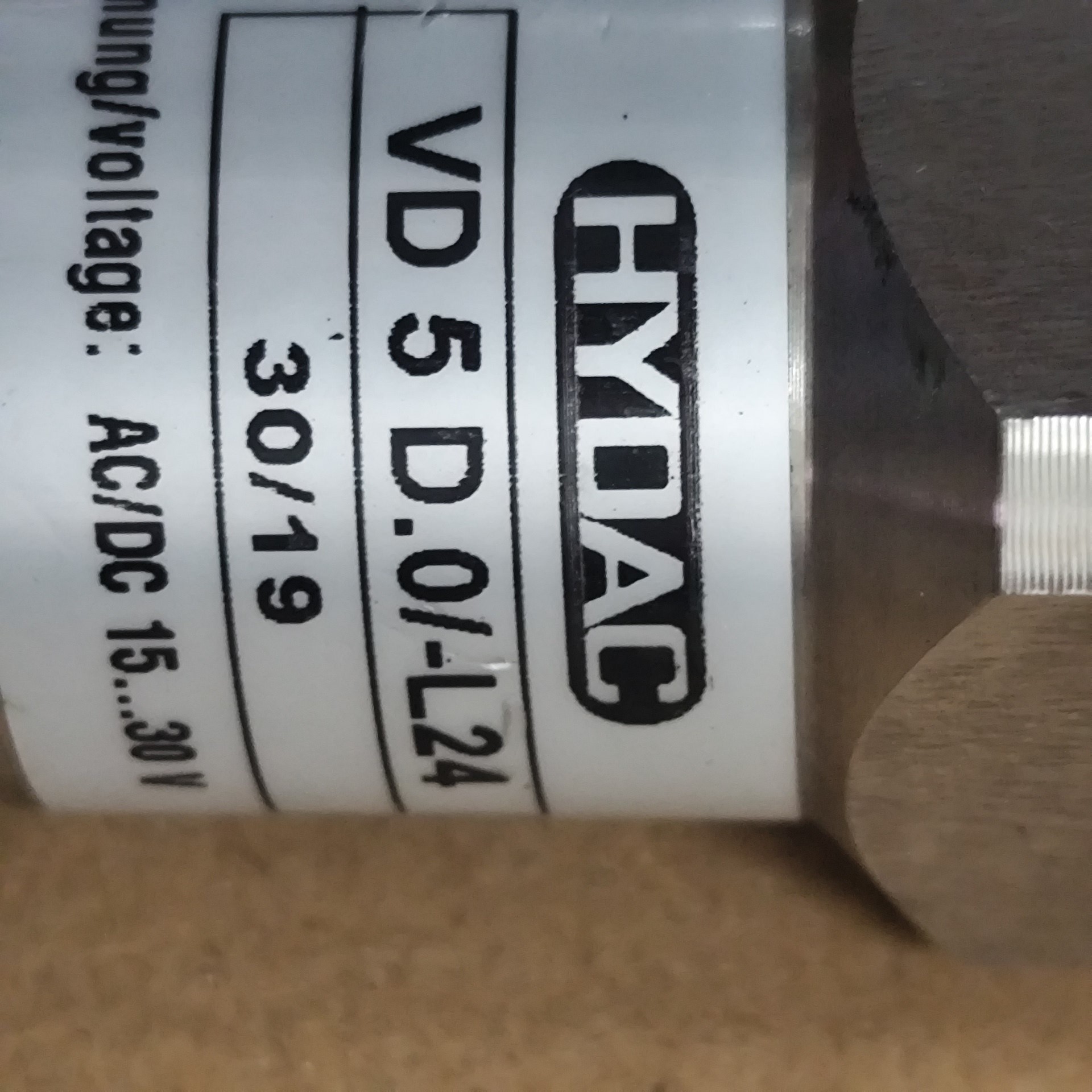 VD5D.0/-L24贺德克压力传感器外观完好实物拍116*