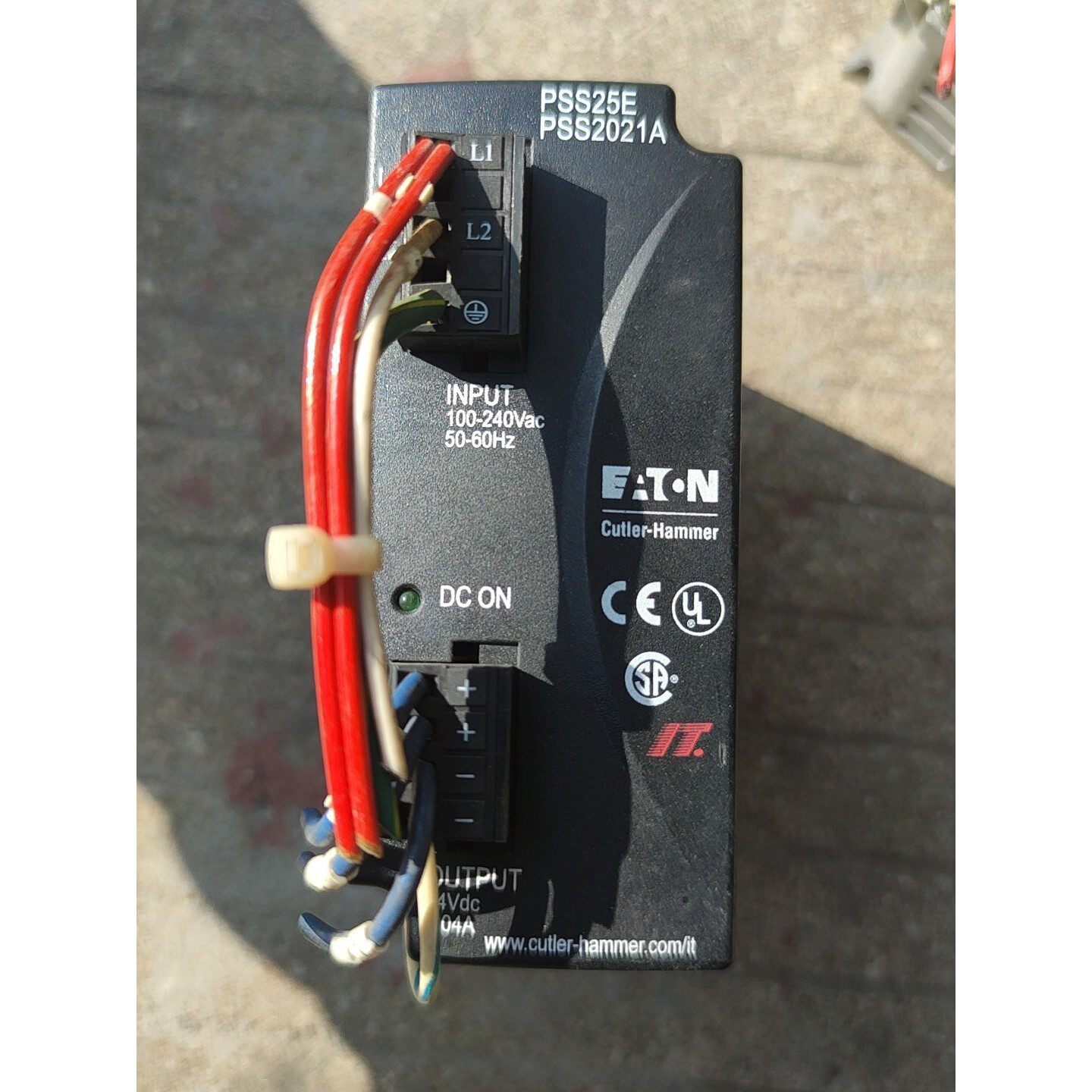 GOPHERT直流稳压电源 CPS-3232图片为实物拍摄,