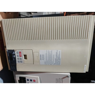 A500系列变频器,型号FR-A540-11K-CH,1