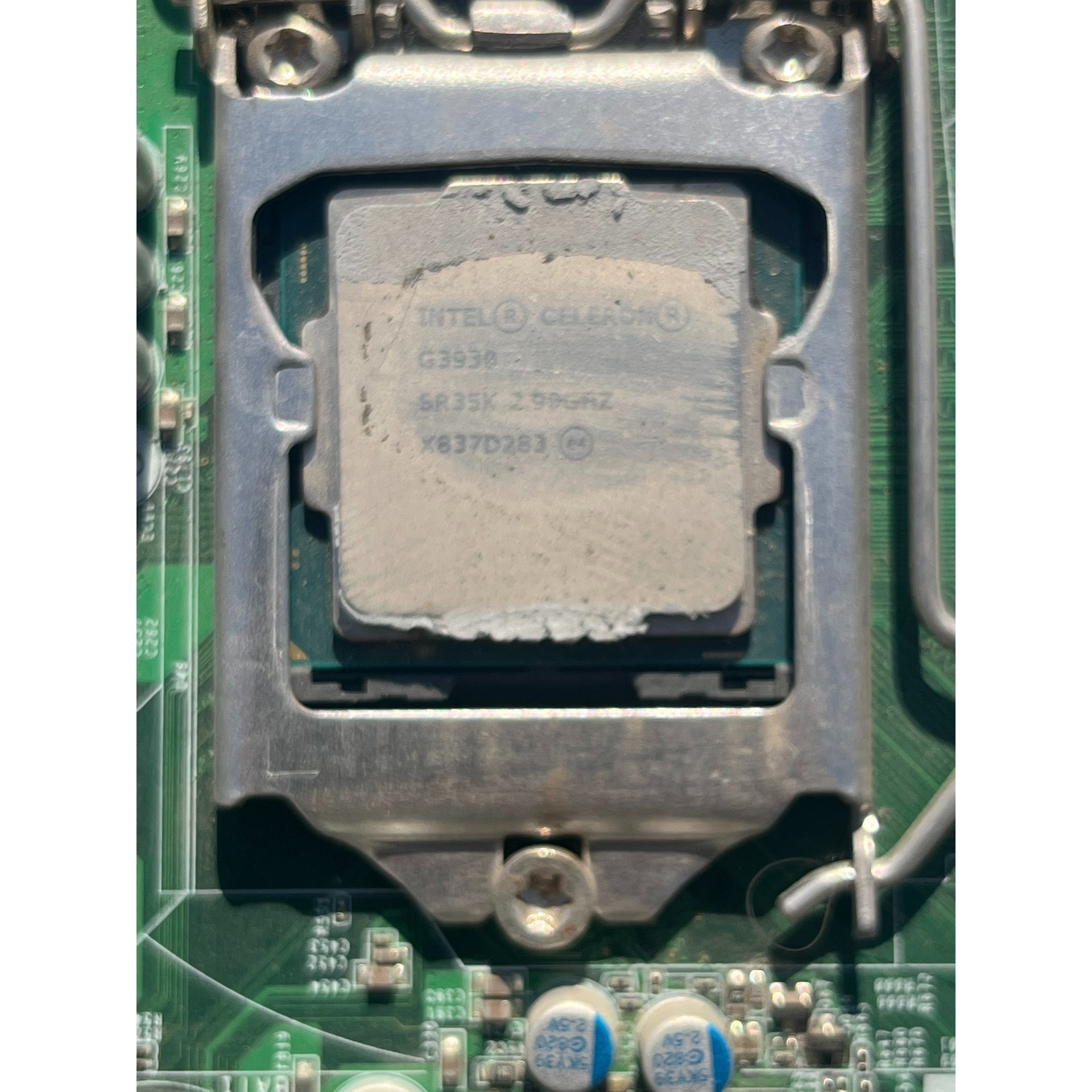 【特价】IB250MH主板加Intel Celeron