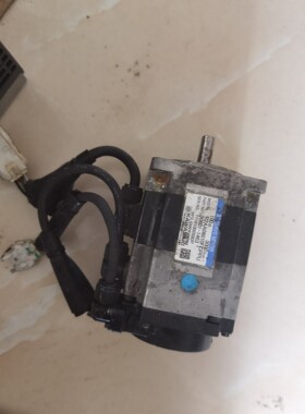 川崎机器人伺服电机 R2AA06010FCPPU,图片实物