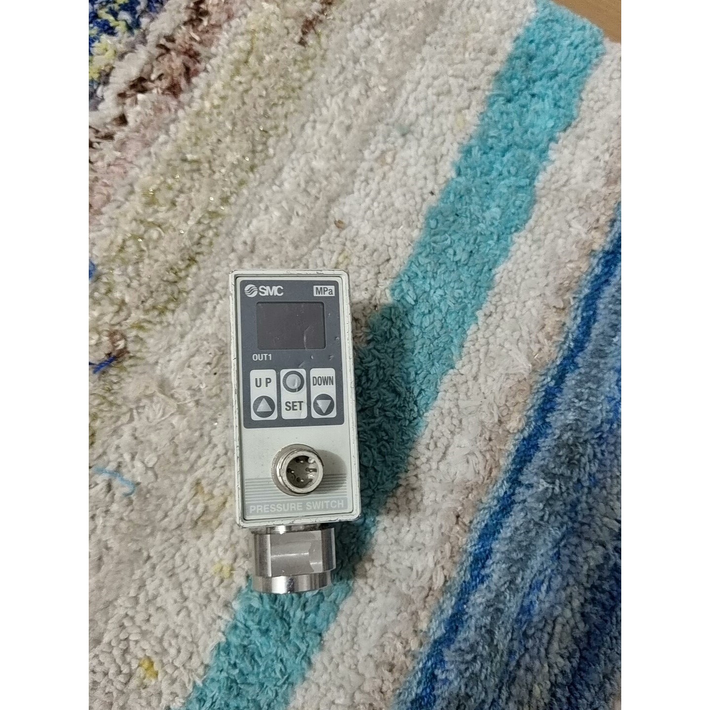 压力开关 ISE75-02-43 议价