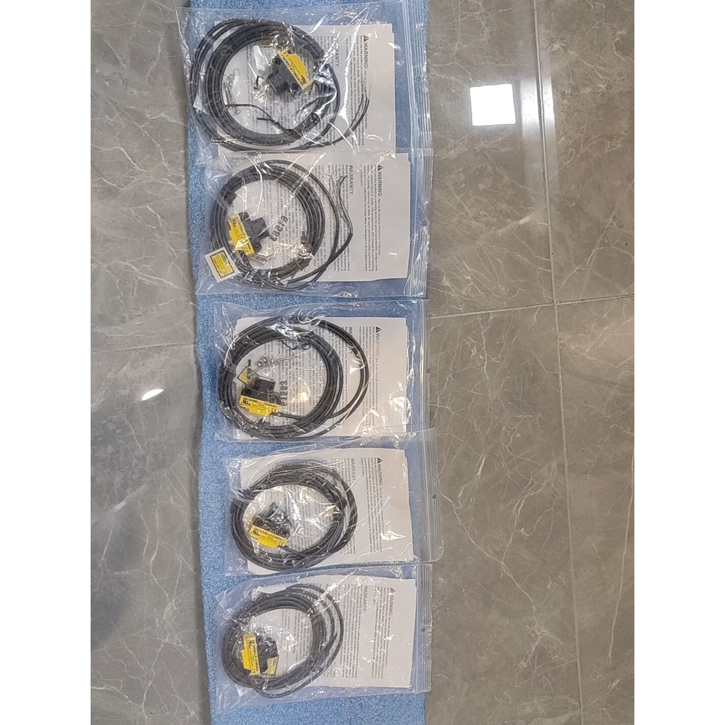 邦纳BANNER光电传感器QS18VN6LLP-CNMW