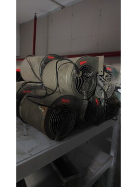 德国EBM风机D2D133-AB06-30,电压Y360-4