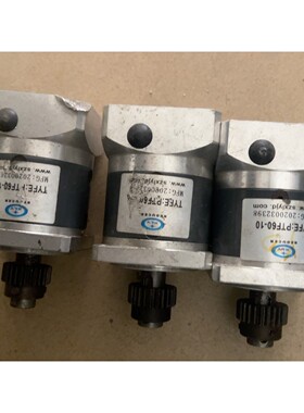 新立盈行星减速机,型号PTF60-10,有3个,成色轻微使用