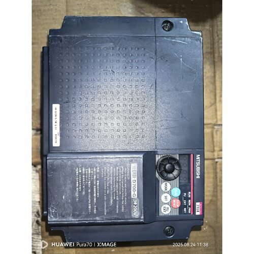 5.5KW变频器FR-D720-5.5K-G-01,原装