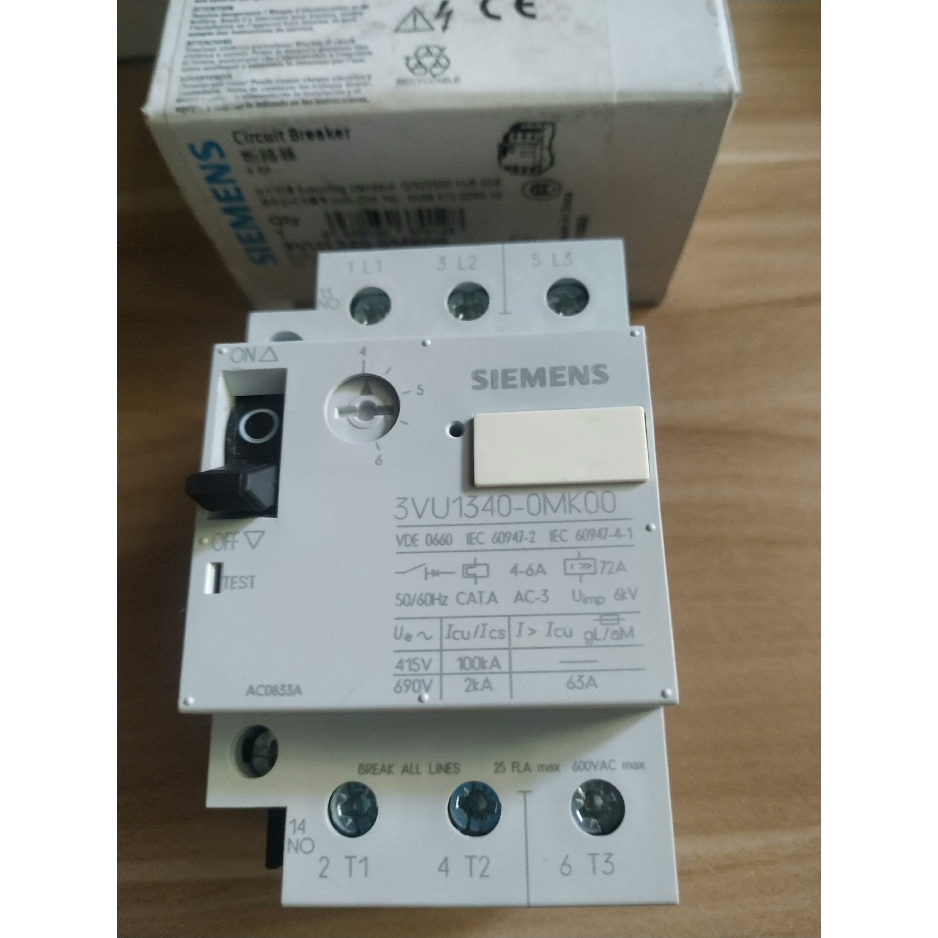 3VU1340-0MK00  断路器,原装.议价.