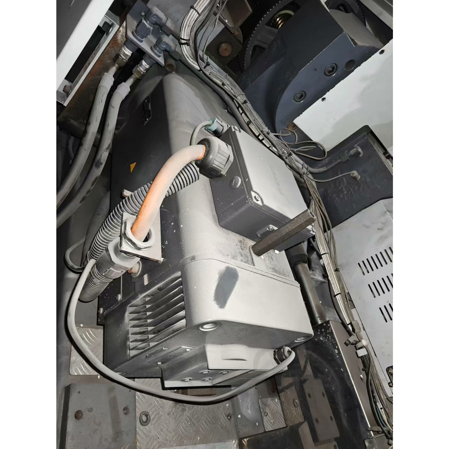 电机1FT6136-6SB7-5FG0功能正常包好