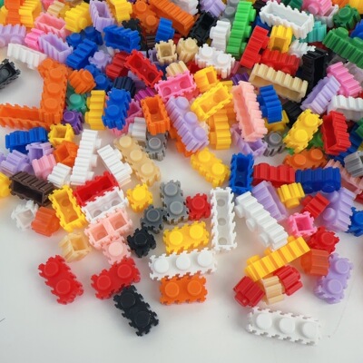 串联颗粒积木儿童益智拼装