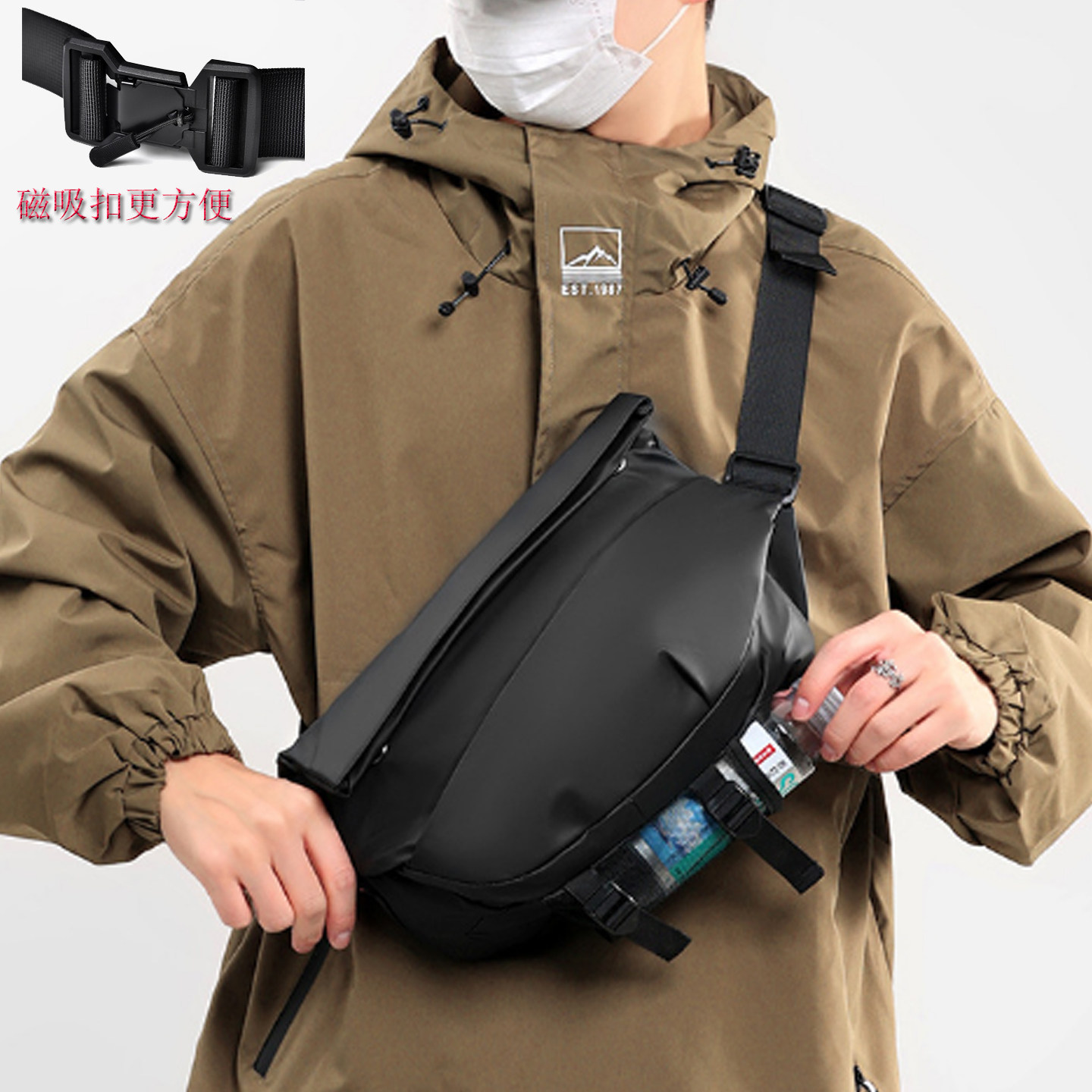升级磁吸扣斜挎包男士潮牌机车骑行后背包户外运动旅行胸包通勤包