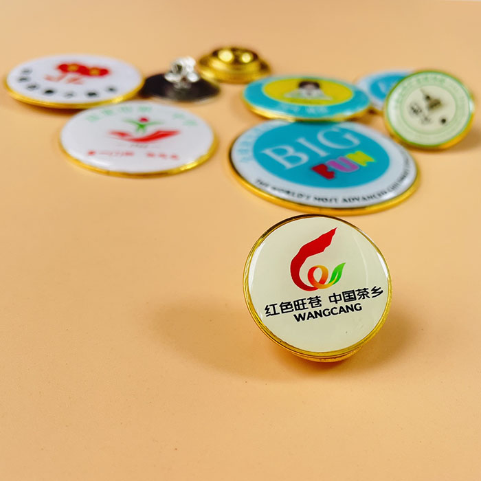 金属滴胶徽章定做纪念章胸针胸牌胸章定制班徽校徽logo订做设计